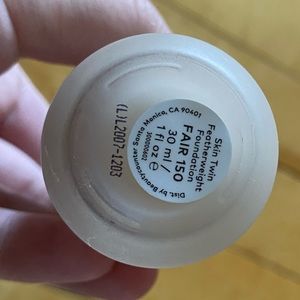 Beautycounter skin twin foundation - fair 150